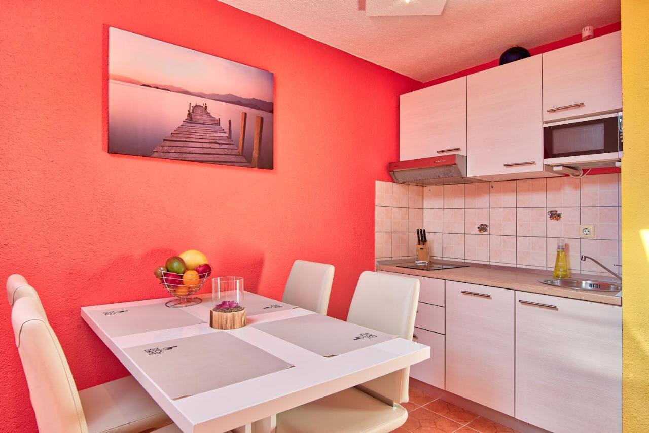 Pervan Apartment *